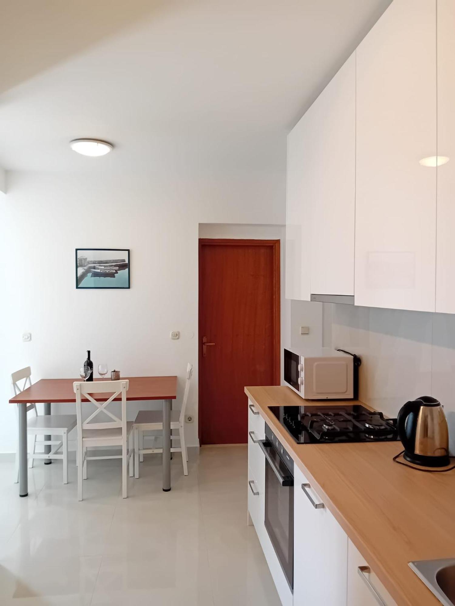 Apartments And Rooms Nikola Omiš Zewnętrze zdjęcie